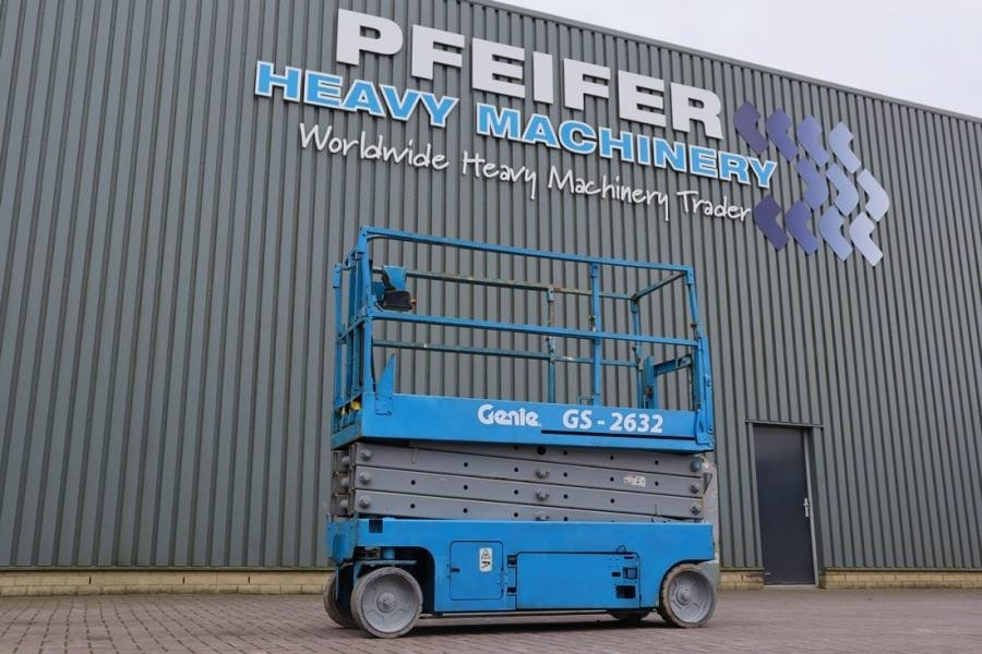 Genie GS2632 Electric, Working Height 10m, 227kg Capacit - Schaarlift: afbeelding 1 Genie GS2632 Electric, Working Height 10m, 227kg Capacit - Schaarlift: afbeelding 1