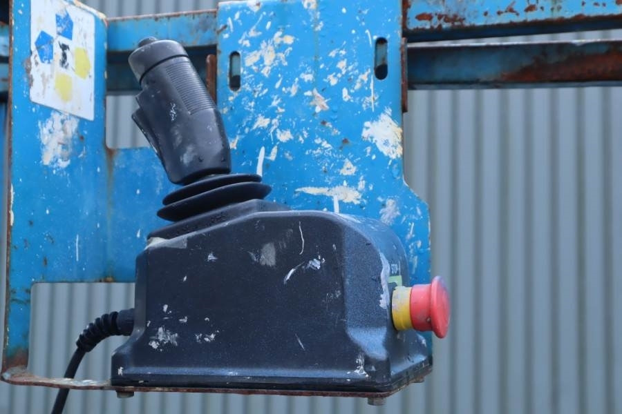 Genie GS2632 Electric, Working Height 10m, 227kg Capacit - Schaarlift: afbeelding 5 Genie GS2632 Electric, Working Height 10m, 227kg Capacit - Schaarlift: afbeelding 5