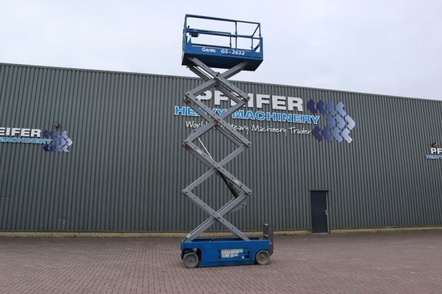 Genie GS2632 Electric, Working Height 10m, 227kg Capacit - Schaarlift: afbeelding 5 Genie GS2632 Electric, Working Height 10m, 227kg Capacit - Schaarlift: afbeelding 5