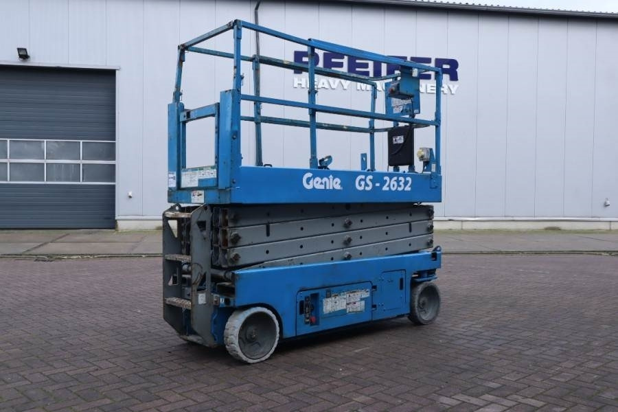 Genie GS2632 Electric, Working Height 10m, 227kg Capacit - Schaarlift: afbeelding 2 Genie GS2632 Electric, Working Height 10m, 227kg Capacit - Schaarlift: afbeelding 2