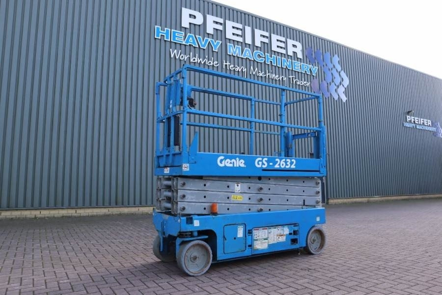 Genie GS2632 Electric, Working Height 10m, 227kg Capacit - Schaarlift: afbeelding 1 Genie GS2632 Electric, Working Height 10m, 227kg Capacit - Schaarlift: afbeelding 1