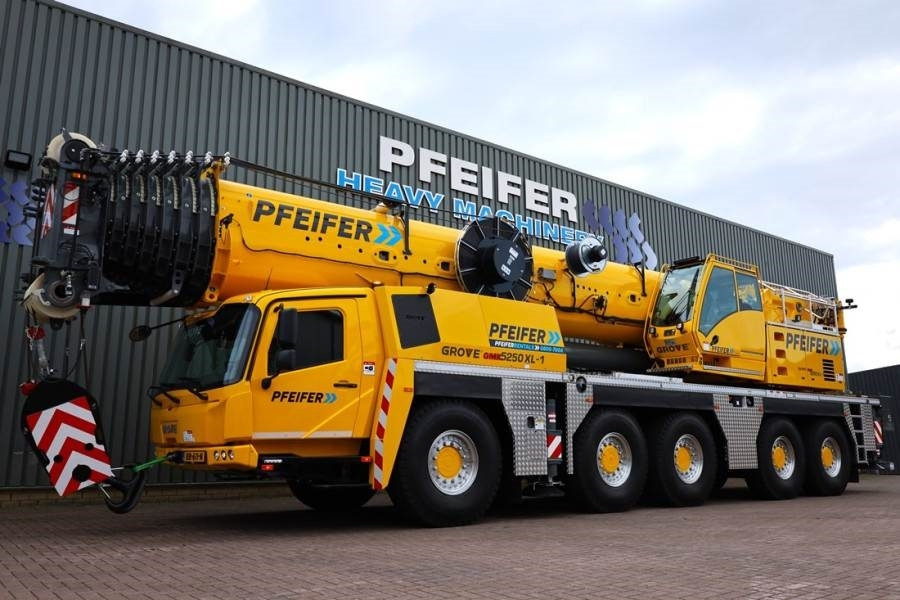 Grove GMK5250XL-1 Available For Rent, Dutch Registration - Alle terrein kraan: afbeelding 1 Grove GMK5250XL-1 Available For Rent, Dutch Registration - Alle terrein kraan: afbeelding 1