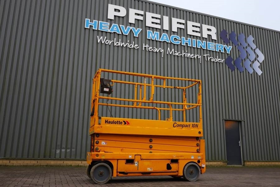 Haulotte Compact 10N Electric, 10m Working Height, 230kg Ca - Schaarlift: afbeelding 1 Haulotte Compact 10N Electric, 10m Working Height, 230kg Ca - Schaarlift: afbeelding 1