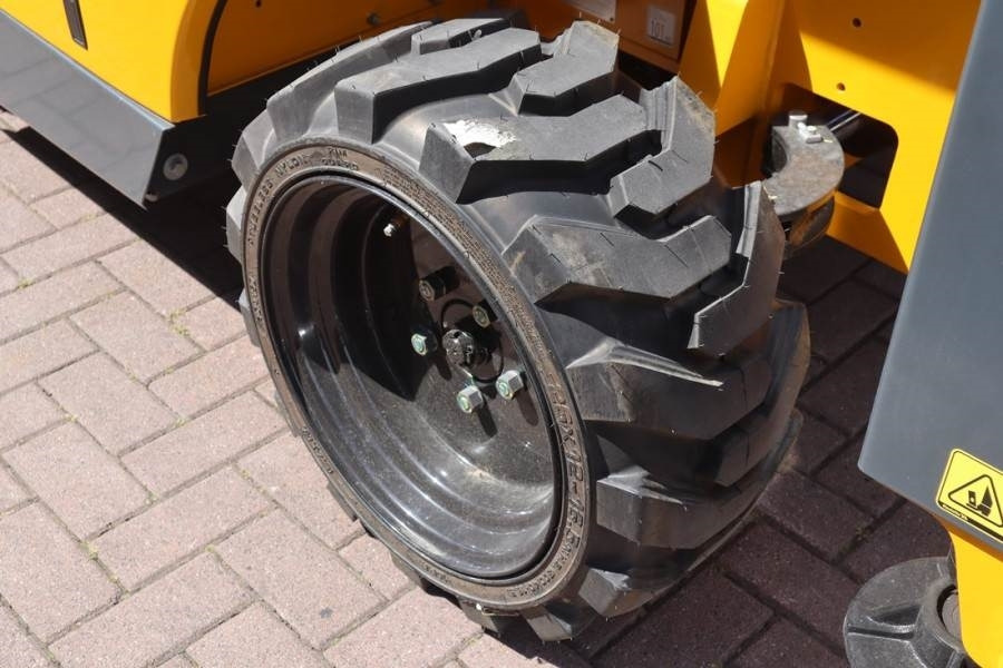Haulotte Compact 12DX Valid Inspection, *Guarantee! Diesel, - Schaarlift: afbeelding 5 Haulotte Compact 12DX Valid Inspection, *Guarantee! Diesel, - Schaarlift: afbeelding 5