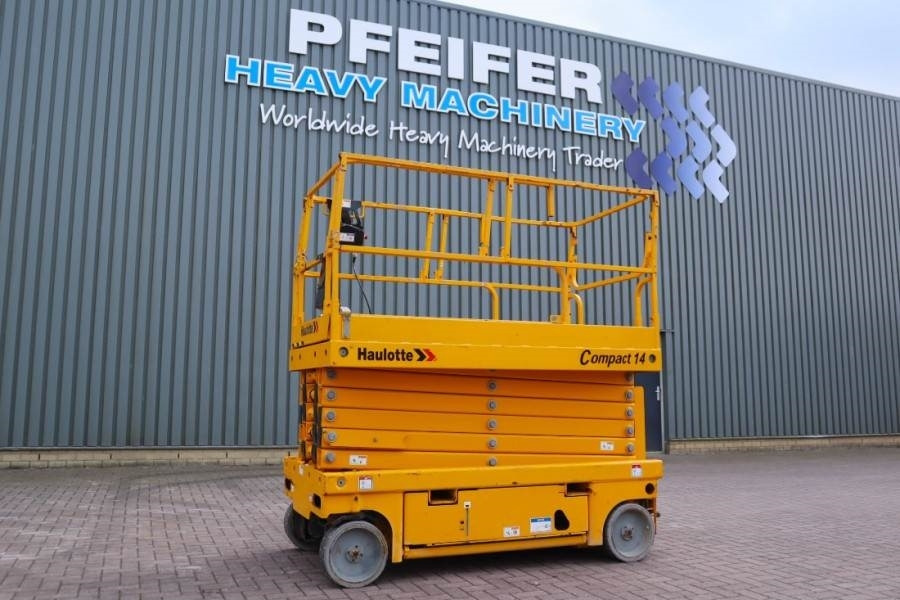 Haulotte Compact 14 Electric, 14m Working Height, 350kg Cap - Schaarlift: afbeelding 1 Haulotte Compact 14 Electric, 14m Working Height, 350kg Cap - Schaarlift: afbeelding 1