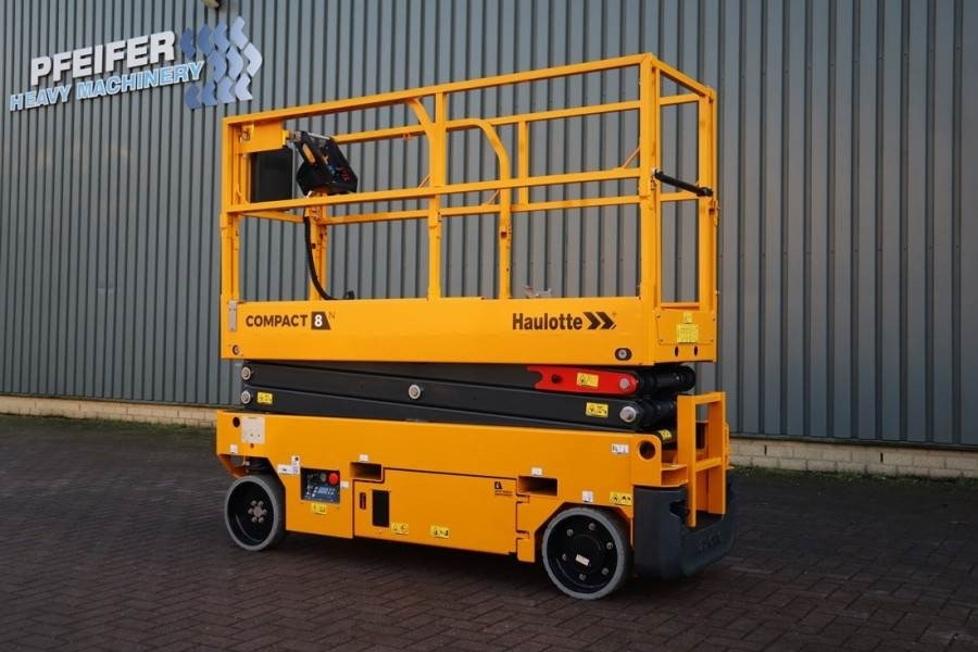Haulotte Compact 8N Valid inspection, *Guarantee! 8m Workin - Schaarlift: afbeelding 4 Haulotte Compact 8N Valid inspection, *Guarantee! 8m Workin - Schaarlift: afbeelding 4