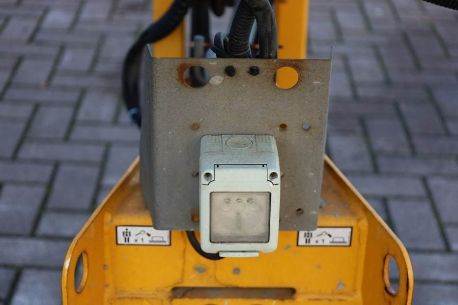 Haulotte HA16RTJ Pro Diesel, 4x4x4 Drive, 16 m Working Heig - Knikarmhoogwerker: afbeelding 5 Haulotte HA16RTJ Pro Diesel, 4x4x4 Drive, 16 m Working Heig - Knikarmhoogwerker: afbeelding 5