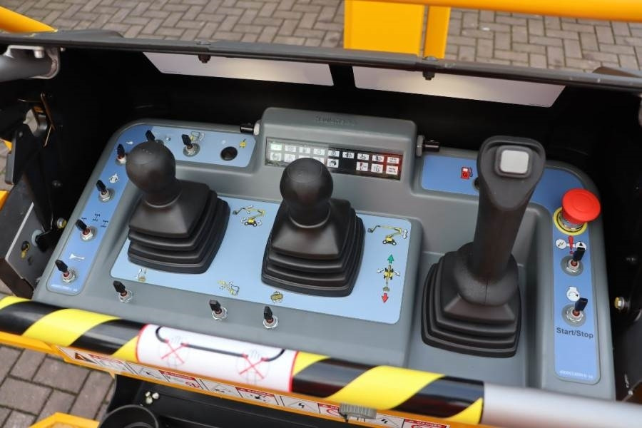Haulotte HA16RTJ Pro NEW, Valid inspection, *Guarantee! Die - Knikarmhoogwerker: afbeelding 4 Haulotte HA16RTJ Pro NEW, Valid inspection, *Guarantee! Die - Knikarmhoogwerker: afbeelding 4