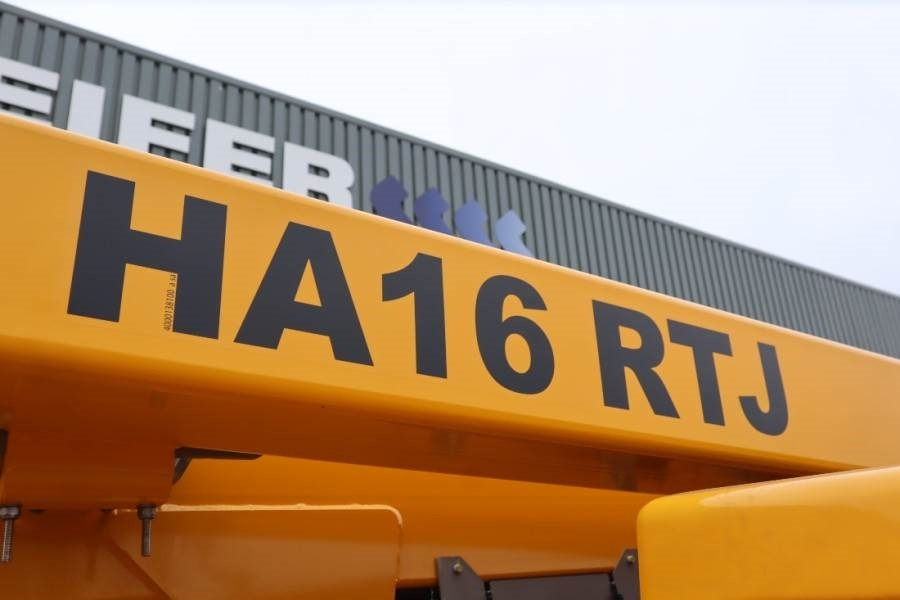 Haulotte HA16RTJ Valid Inspection, *Guarantee! Diesel, 4x4 - Knikarmhoogwerker: afbeelding 5 Haulotte HA16RTJ Valid Inspection, *Guarantee! Diesel, 4x4 - Knikarmhoogwerker: afbeelding 5