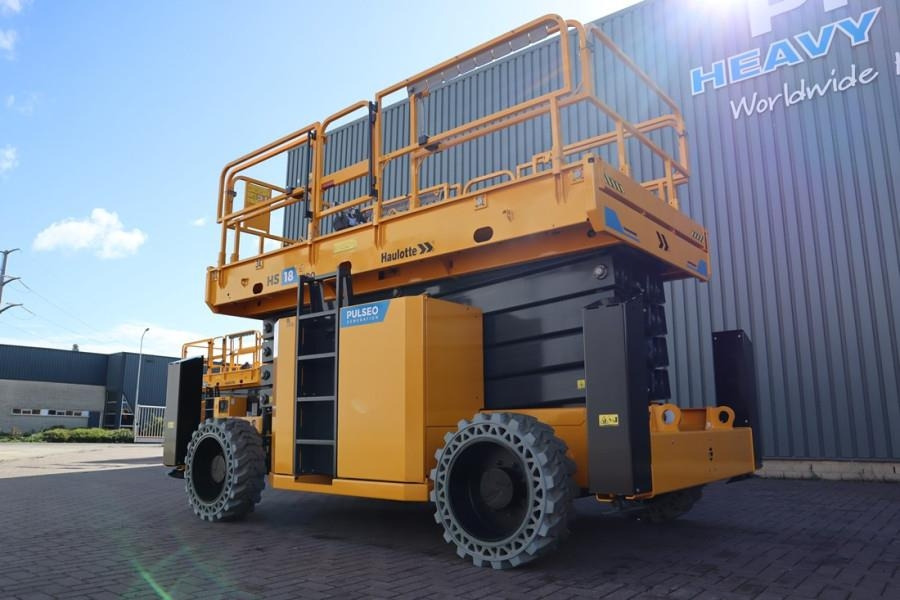 Haulotte HS18EPRO Full Electric 4x4 Drive, Versatile Use: O - Schaarlift: afbeelding 4 Haulotte HS18EPRO Full Electric 4x4 Drive, Versatile Use: O - Schaarlift: afbeelding 4