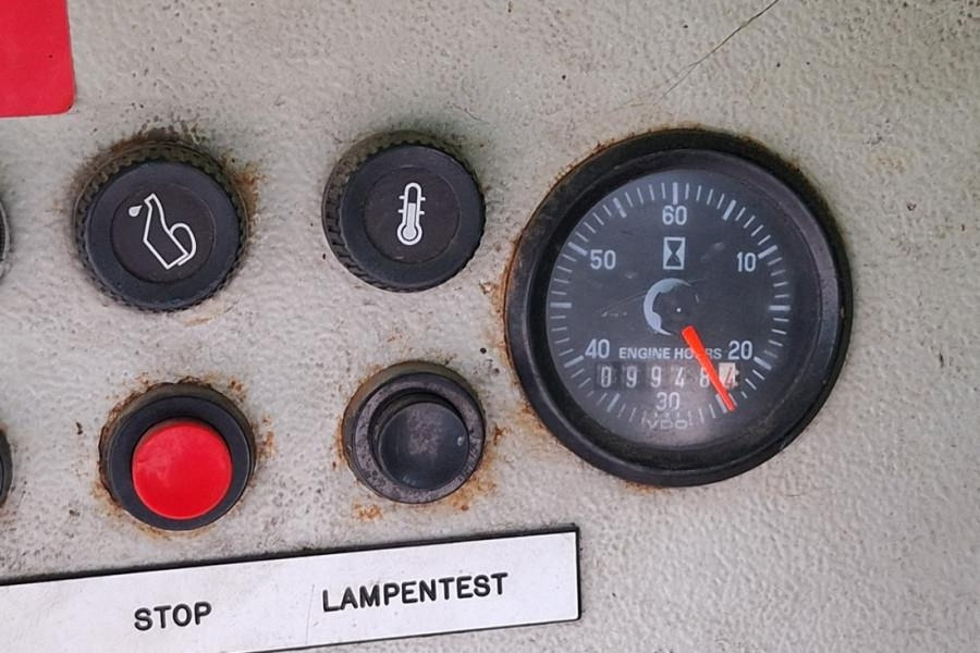 Holland Lift Megastar G300 Diesel, 4x4x4 Drive, 33.5m Working H - Schaarlift: afbeelding 5 Holland Lift Megastar G300 Diesel, 4x4x4 Drive, 33.5m Working H - Schaarlift: afbeelding 5