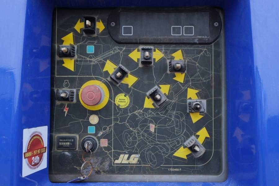 JLG 800AJ Diesel, 4x4x4 Drive, 26.5m Working Height, 1 - Knikarmhoogwerker: afbeelding 4 JLG 800AJ Diesel, 4x4x4 Drive, 26.5m Working Height, 1 - Knikarmhoogwerker: afbeelding 4