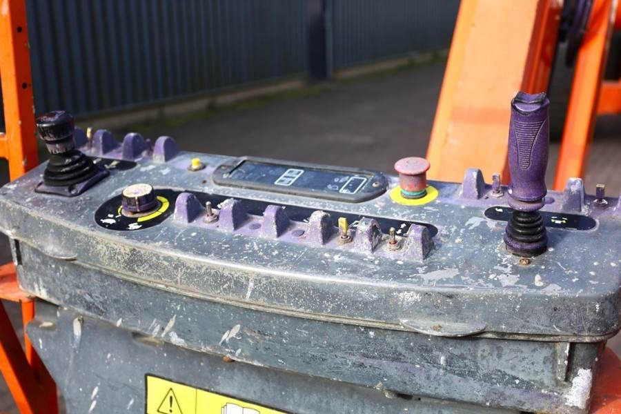 JLG 860SJ Diesel, 4x4 Drive, 28.2m Working Height, 22. - Telescoophoogwerker: afbeelding 4 JLG 860SJ Diesel, 4x4 Drive, 28.2m Working Height, 22. - Telescoophoogwerker: afbeelding 4