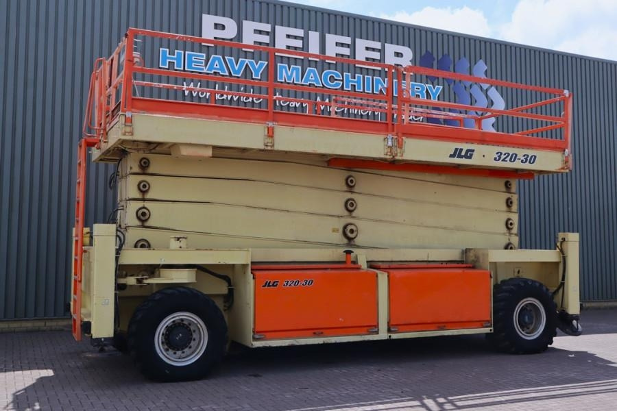 JLG SL320-30 Diesel, 4x4 Drive, 34m Working Height, 14 - Schaarlift: afbeelding 1 JLG SL320-30 Diesel, 4x4 Drive, 34m Working Height, 14 - Schaarlift: afbeelding 1