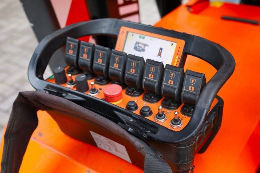 Jekko SPX532CL2 Electric, Remote Controlled, 17.3m Lifti - Rupskraan: afbeelding 4 Jekko SPX532CL2 Electric, Remote Controlled, 17.3m Lifti - Rupskraan: afbeelding 4