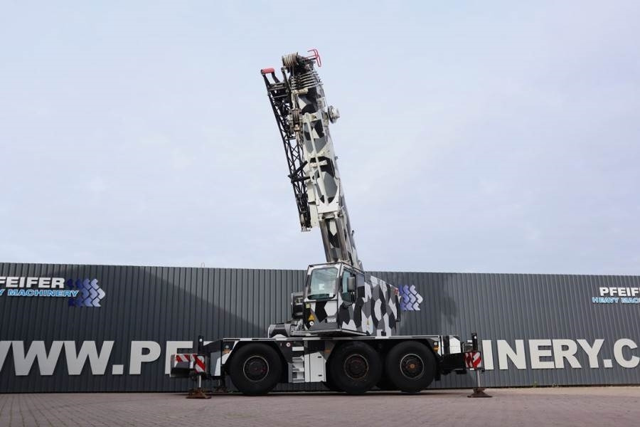 Liebherr LTC1055-3.1 Diesel, 6x6x6 Drive, 55t Capacity, 36m - Alle terrein kraan: afbeelding 2 Liebherr LTC1055-3.1 Diesel, 6x6x6 Drive, 55t Capacity, 36m - Alle terrein kraan: afbeelding 2