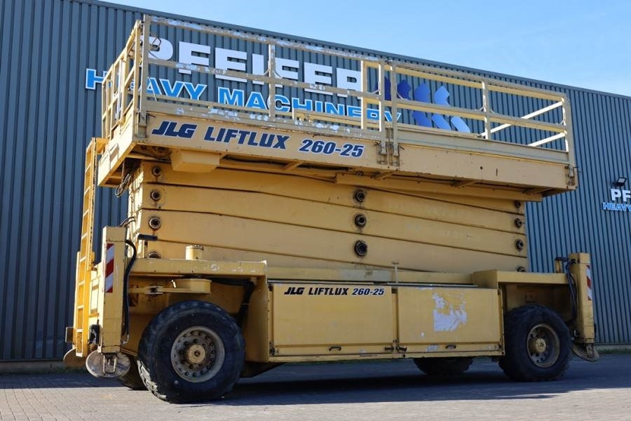 Schaarlift Liftlux SL260-25D4WD Diesel, 4x4 Drive, 9.80m Hydraulic De: afbeelding 1