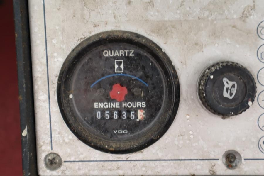 Liftlux SL320-30DS Diesel, 4x4 Drive, 34m Working Height, - Schaarlift: afbeelding 5 Liftlux SL320-30DS Diesel, 4x4 Drive, 34m Working Height, - Schaarlift: afbeelding 5