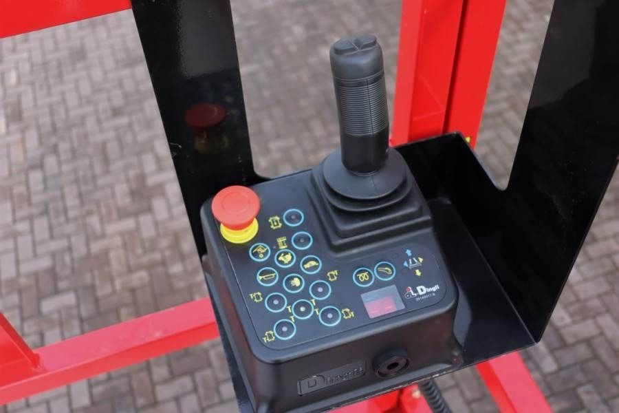 Magni DS1418RT New And Available Directly From Stock, Di - Schaarlift: afbeelding 4 Magni DS1418RT New And Available Directly From Stock, Di - Schaarlift: afbeelding 4