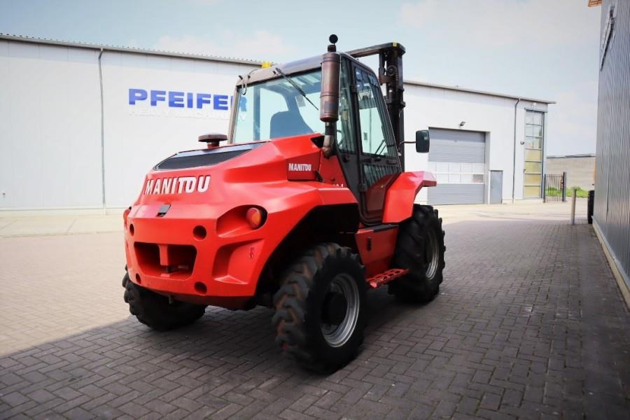 Manitou M30-4 Diesel, 4x4 Drive, 3t Capacity, Triplex Mast - Ruw terrein heftruck: afbeelding 2 Manitou M30-4 Diesel, 4x4 Drive, 3t Capacity, Triplex Mast - Ruw terrein heftruck: afbeelding 2
