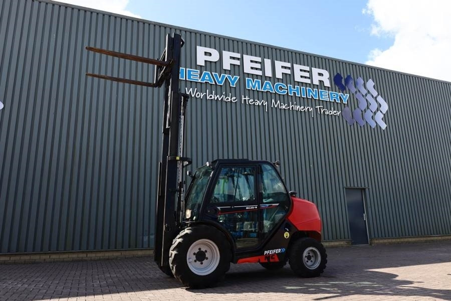 Manitou MC25-4 Valid Inspection, *Guarantee, Diesel, 4x4 D - Ruw terrein heftruck: afbeelding 3 Manitou MC25-4 Valid Inspection, *Guarantee, Diesel, 4x4 D - Ruw terrein heftruck: afbeelding 3