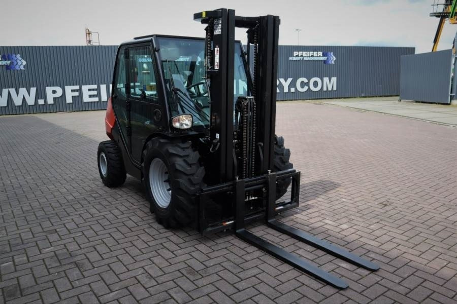 Manitou MC25-4 Valid Inspection, *Guarantee, Diesel, 4x4 D - Ruw terrein heftruck: afbeelding 2 Manitou MC25-4 Valid Inspection, *Guarantee, Diesel, 4x4 D - Ruw terrein heftruck: afbeelding 2