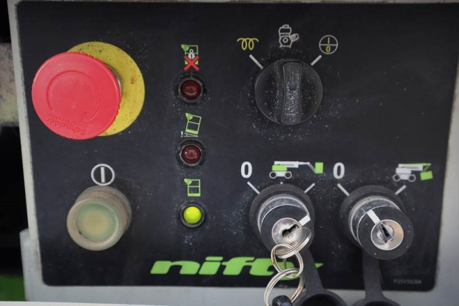 Niftylift HR28 HYBRIDE Valid inspection, *Guarantee! Hybrid, - Knikarmhoogwerker: afbeelding 4 Niftylift HR28 HYBRIDE Valid inspection, *Guarantee! Hybrid, - Knikarmhoogwerker: afbeelding 4