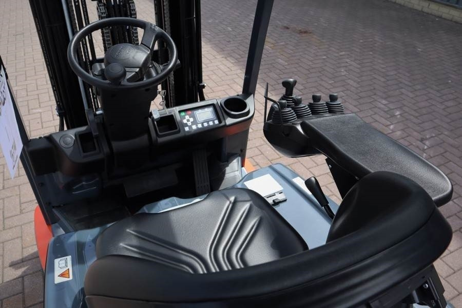 Toyota 8FBM20T Valid inspection, *Guarantee! Electric, 47  - Diesel heftruck: afbeelding 4 Toyota 8FBM20T Valid inspection, *Guarantee! Electric, 47  - Diesel heftruck: afbeelding 4