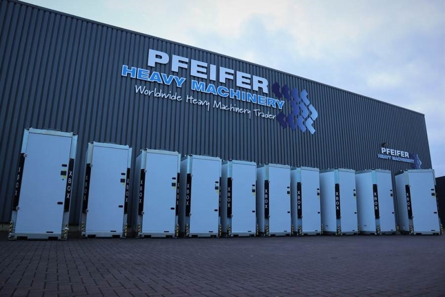 Trime X-BOX M 4x320W Valid inspection, *Guarantee! Max B - Lichtmast: afbeelding 2 Trime X-BOX M 4x320W Valid inspection, *Guarantee! Max B - Lichtmast: afbeelding 2