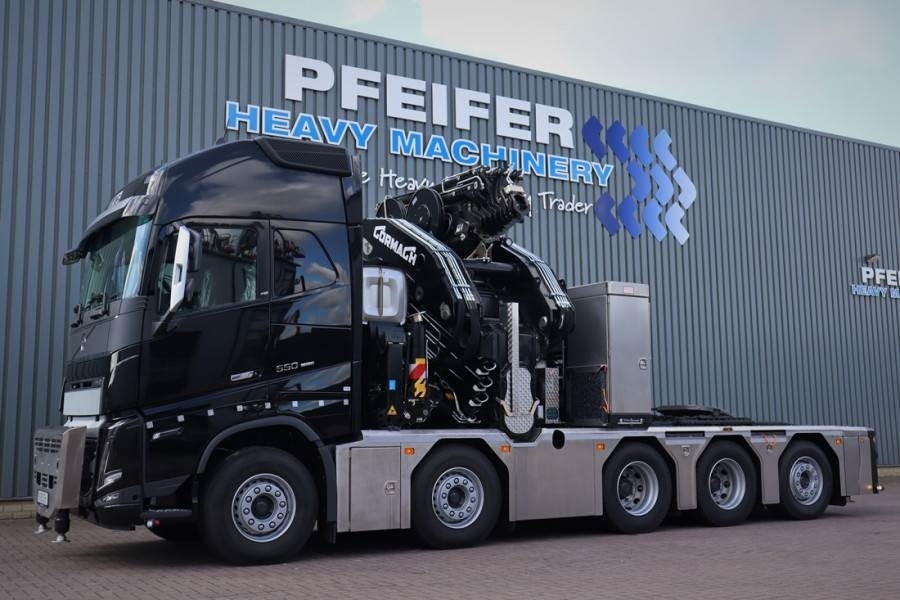Volvo FH16 10x4 With Cormach 150tm Crane Valid inspectio - Alle terrein kraan: afbeelding 1 Volvo FH16 10x4 With Cormach 150tm Crane Valid inspectio - Alle terrein kraan: afbeelding 1