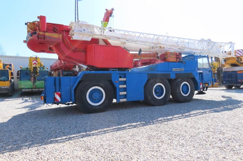 Liebherr LTM 1050-1 - Alle terrein kraan: afbeelding 3 Liebherr LTM 1050-1 - Alle terrein kraan: afbeelding 3