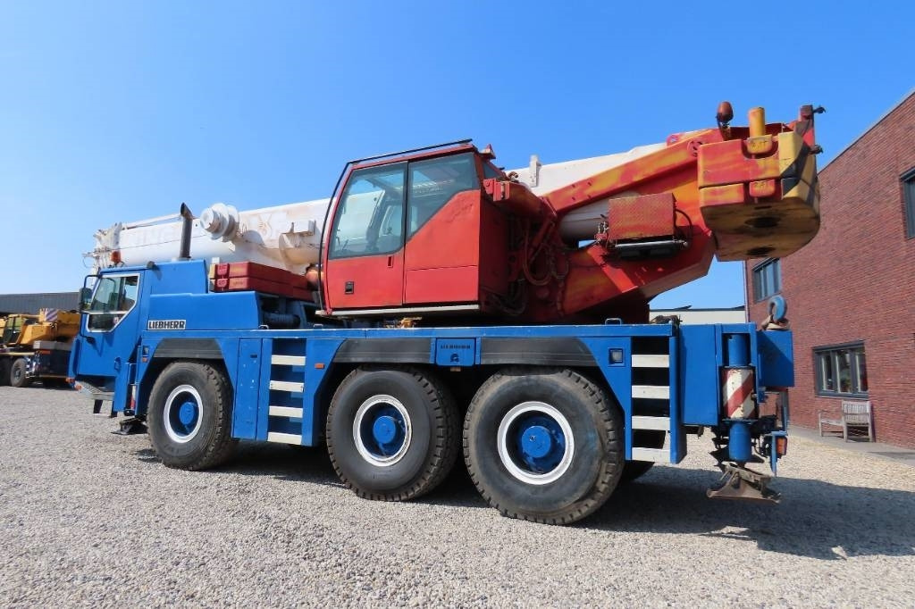 Liebherr LTM 1055-1  - Alle terrein kraan: afbeelding 4 Liebherr LTM 1055-1  - Alle terrein kraan: afbeelding 4