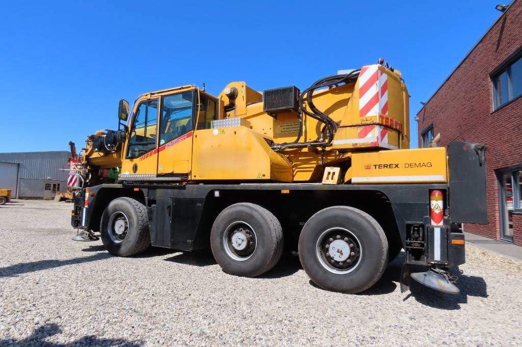Terex Demag AC 40-1 City - Alle terrein kraan: afbeelding 4 Terex Demag AC 40-1 City - Alle terrein kraan: afbeelding 4