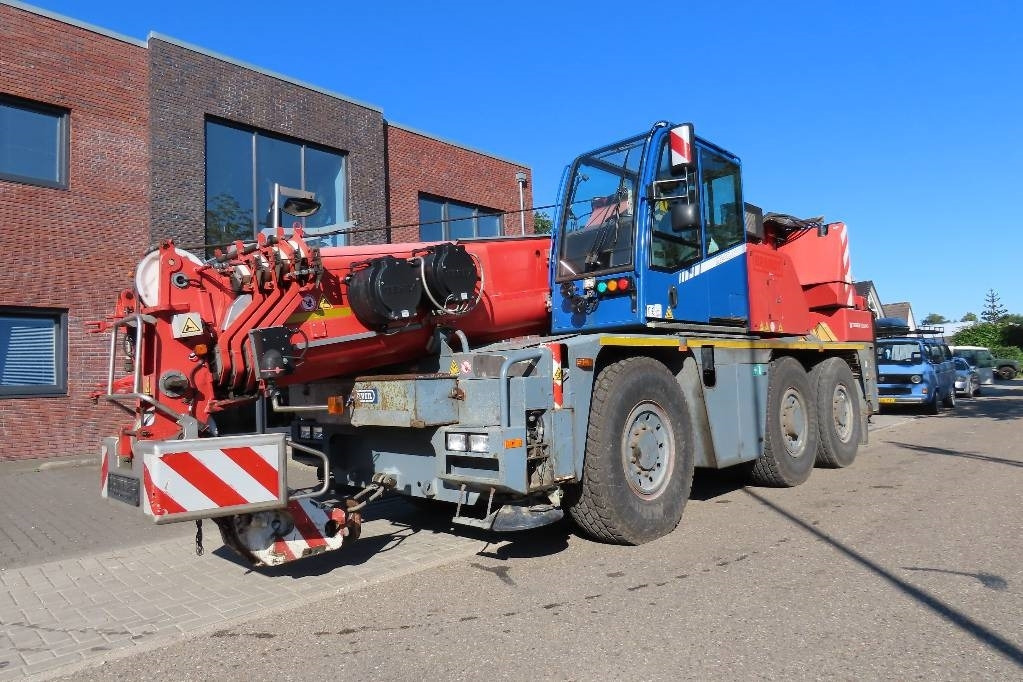 Terex Demag AC 40 City - Alle terrein kraan: afbeelding 1 Terex Demag AC 40 City - Alle terrein kraan: afbeelding 1