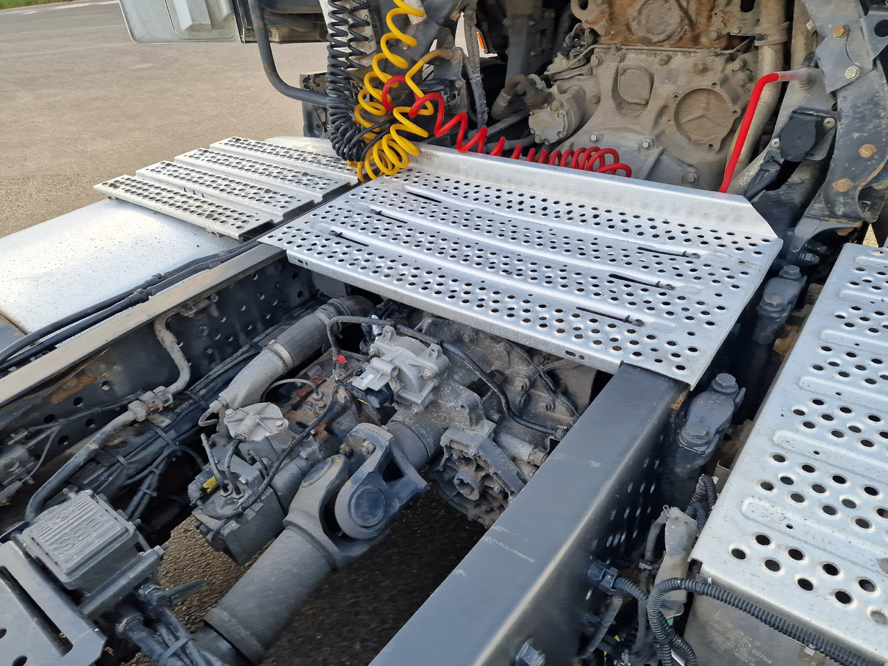 MERCEDES-BENZ Actros 1845 Retarder - Trekker: afbeelding 5 MERCEDES-BENZ Actros 1845 Retarder - Trekker: afbeelding 5