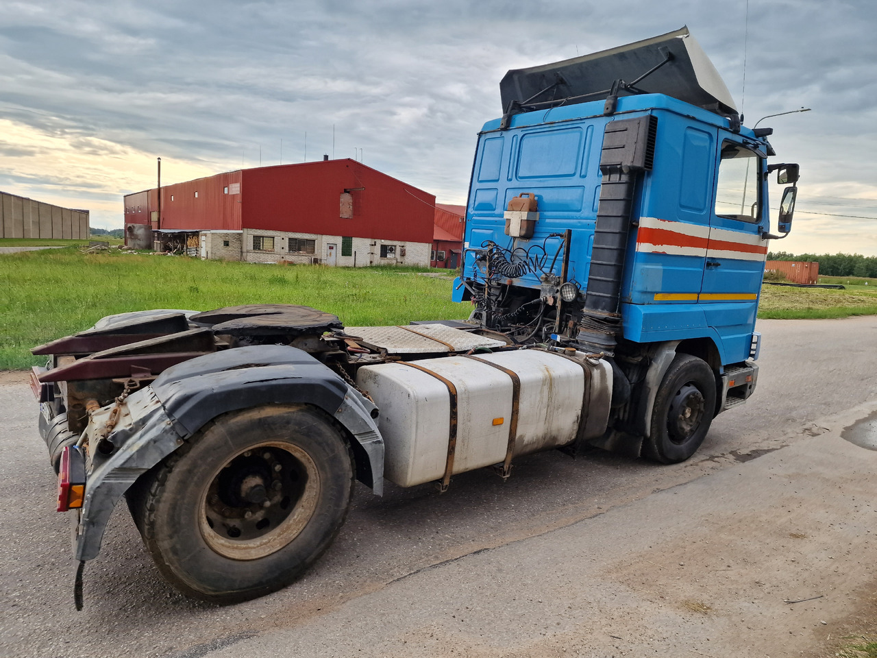 Scania 113 360hp manual - Trekker: afbeelding 3 Scania 113 360hp manual - Trekker: afbeelding 3