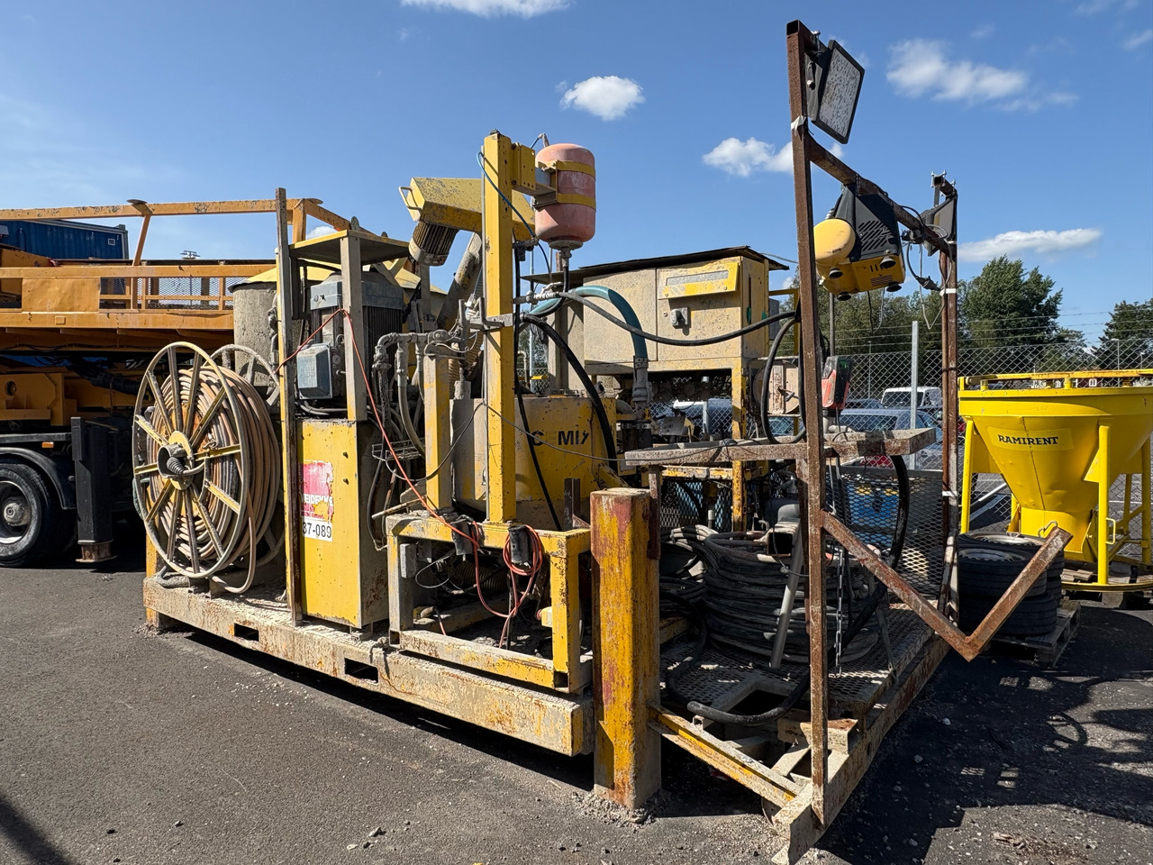 Atlas Copco Unigrout - Bouwmaterieel: afbeelding 1 Atlas Copco Unigrout - Bouwmaterieel: afbeelding 1