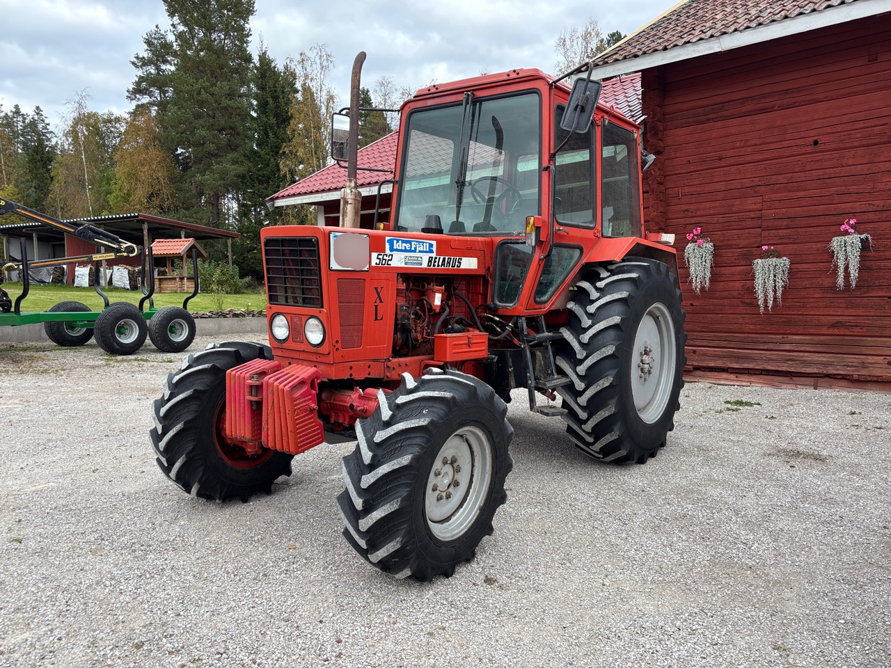Belarus MTZ 562 XL - Tractor: afbeelding 1 Belarus MTZ 562 XL - Tractor: afbeelding 1