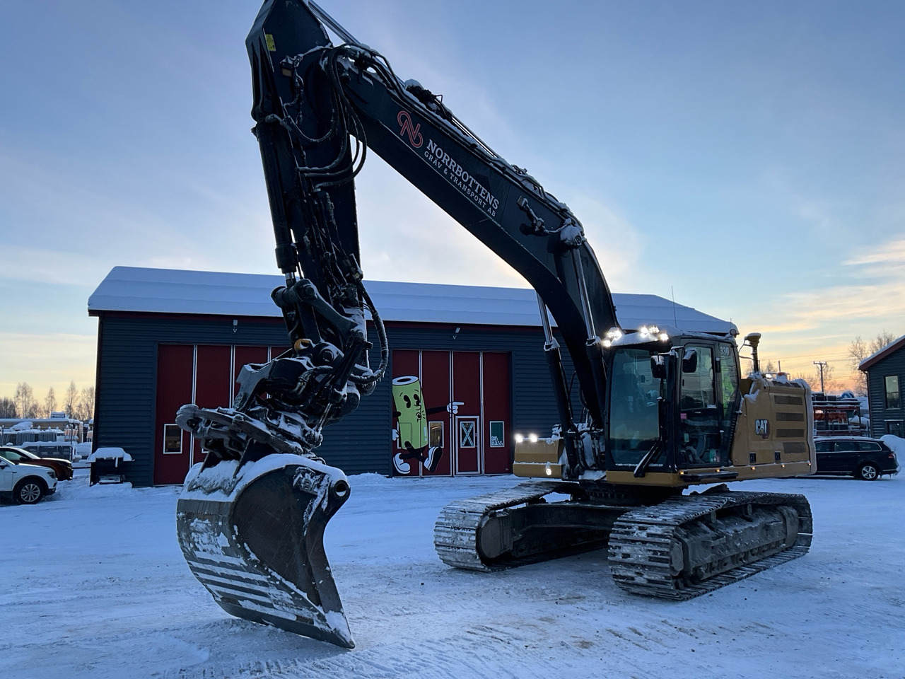 CAT 330 - Graafmachine: afbeelding 1 CAT 330 - Graafmachine: afbeelding 1