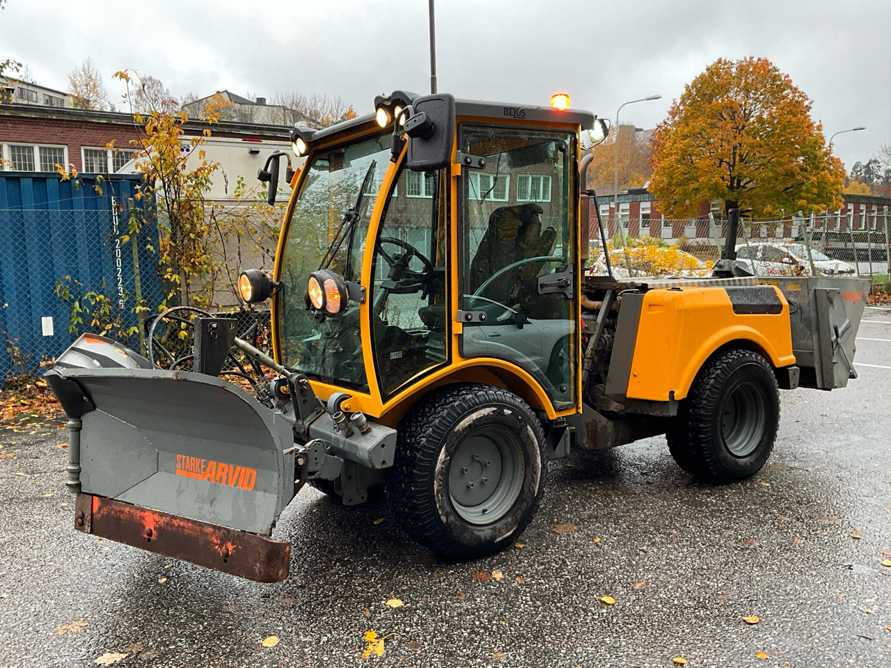 Belos Trans Giant - Gemeentelijke machine/ Speciaal: afbeelding 1 Belos Trans Giant - Gemeentelijke machine/ Speciaal: afbeelding 1