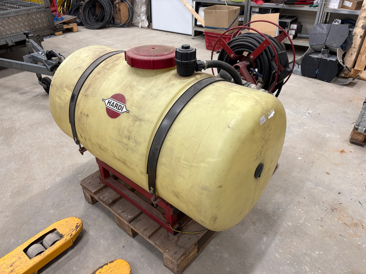 Hardi - Gedragen veldspuit: afbeelding 1 Hardi - Gedragen veldspuit: afbeelding 1