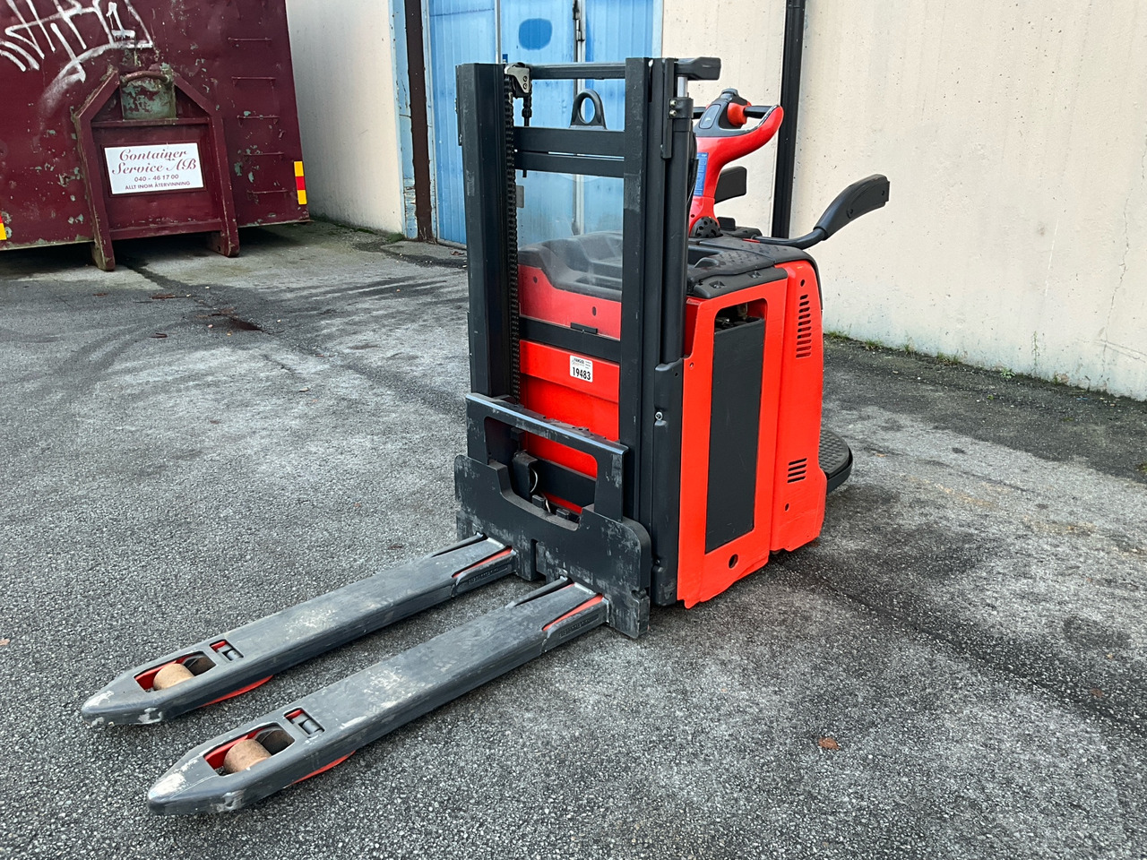 Linde L12 LAP - Intern transport: afbeelding 1 Linde L12 LAP - Intern transport: afbeelding 1