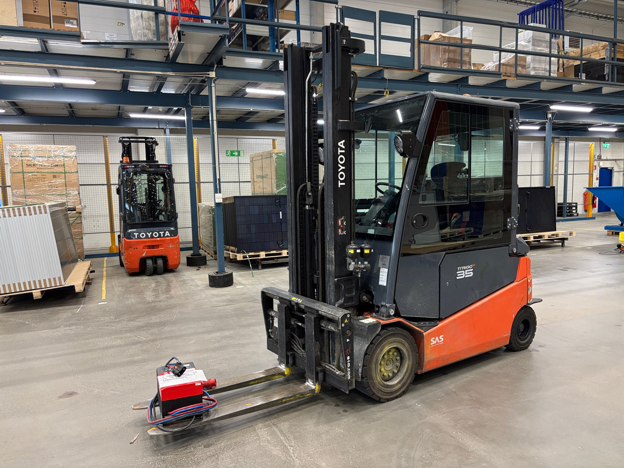 Toyota 8FBMT35 - Intern transport: afbeelding 1 Toyota 8FBMT35 - Intern transport: afbeelding 1