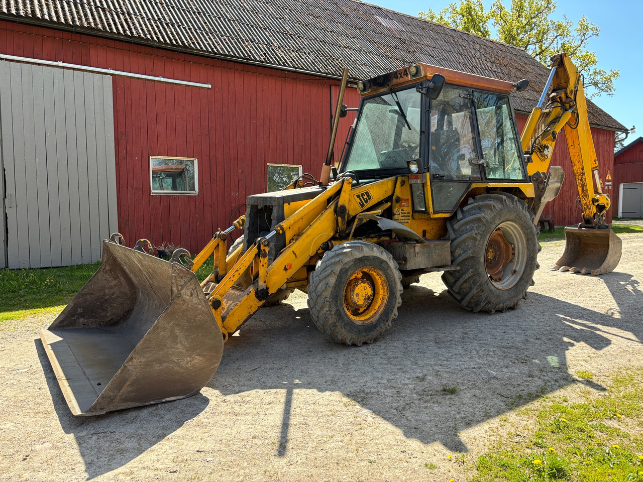 JCB 4CN-4/318518/P/7 - Graaflaadmachine: afbeelding 1 JCB 4CN-4/318518/P/7 - Graaflaadmachine: afbeelding 1