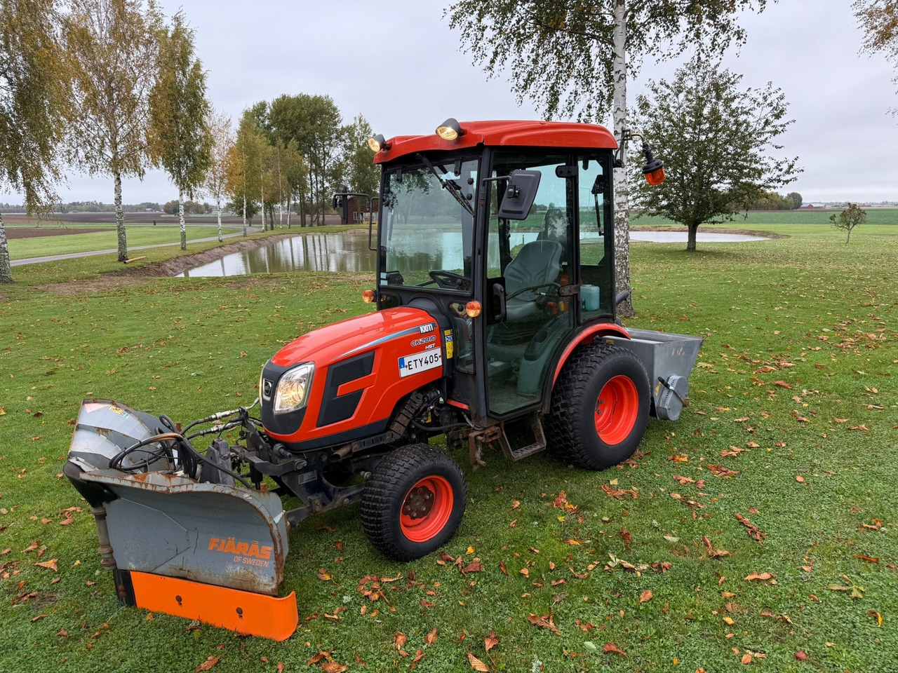 Kioti CK2810 HST - Tractor: afbeelding 1 Kioti CK2810 HST - Tractor: afbeelding 1