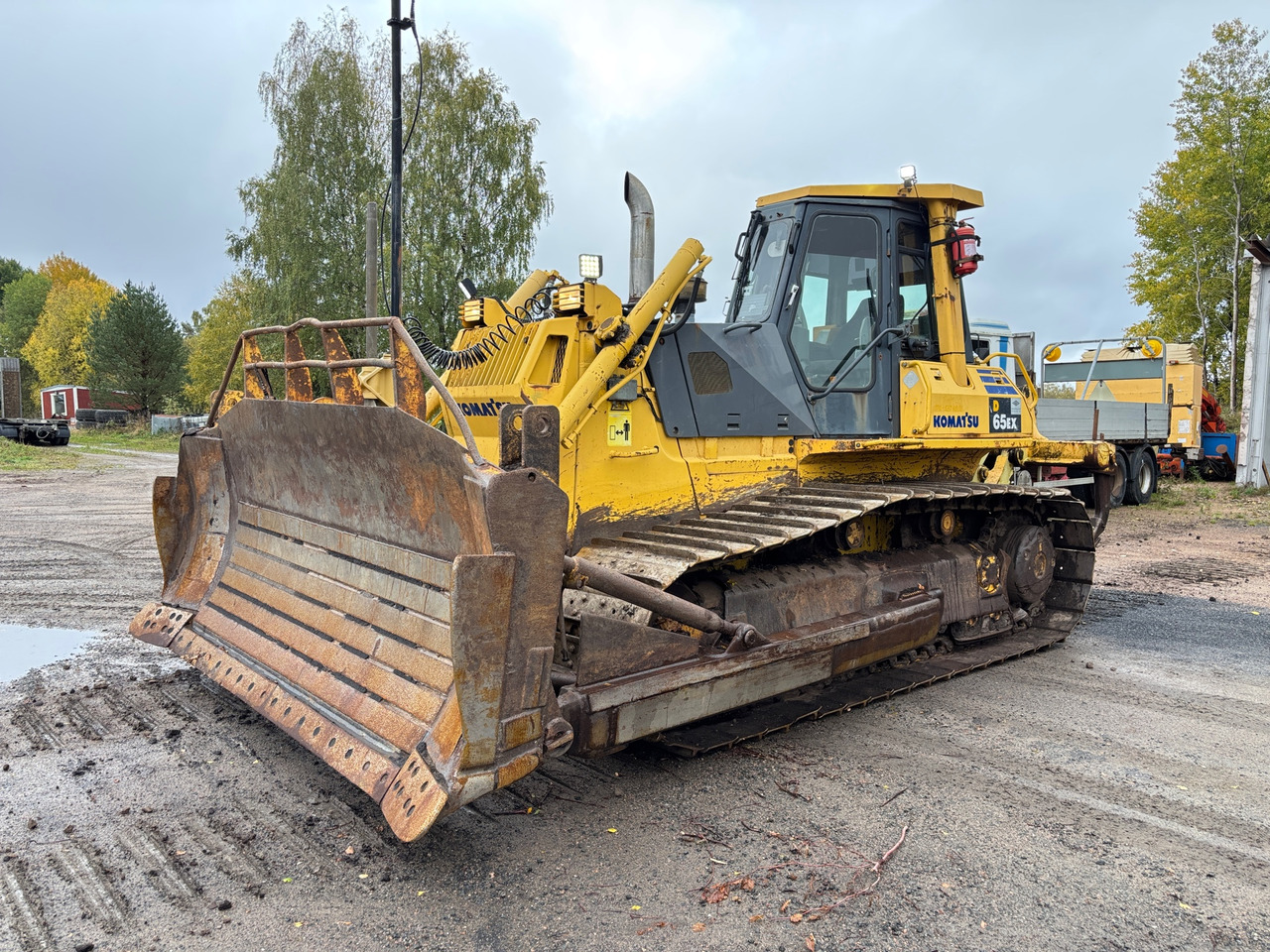 Komatsu D65EX-12 - Graafmachine: afbeelding 1 Komatsu D65EX-12 - Graafmachine: afbeelding 1