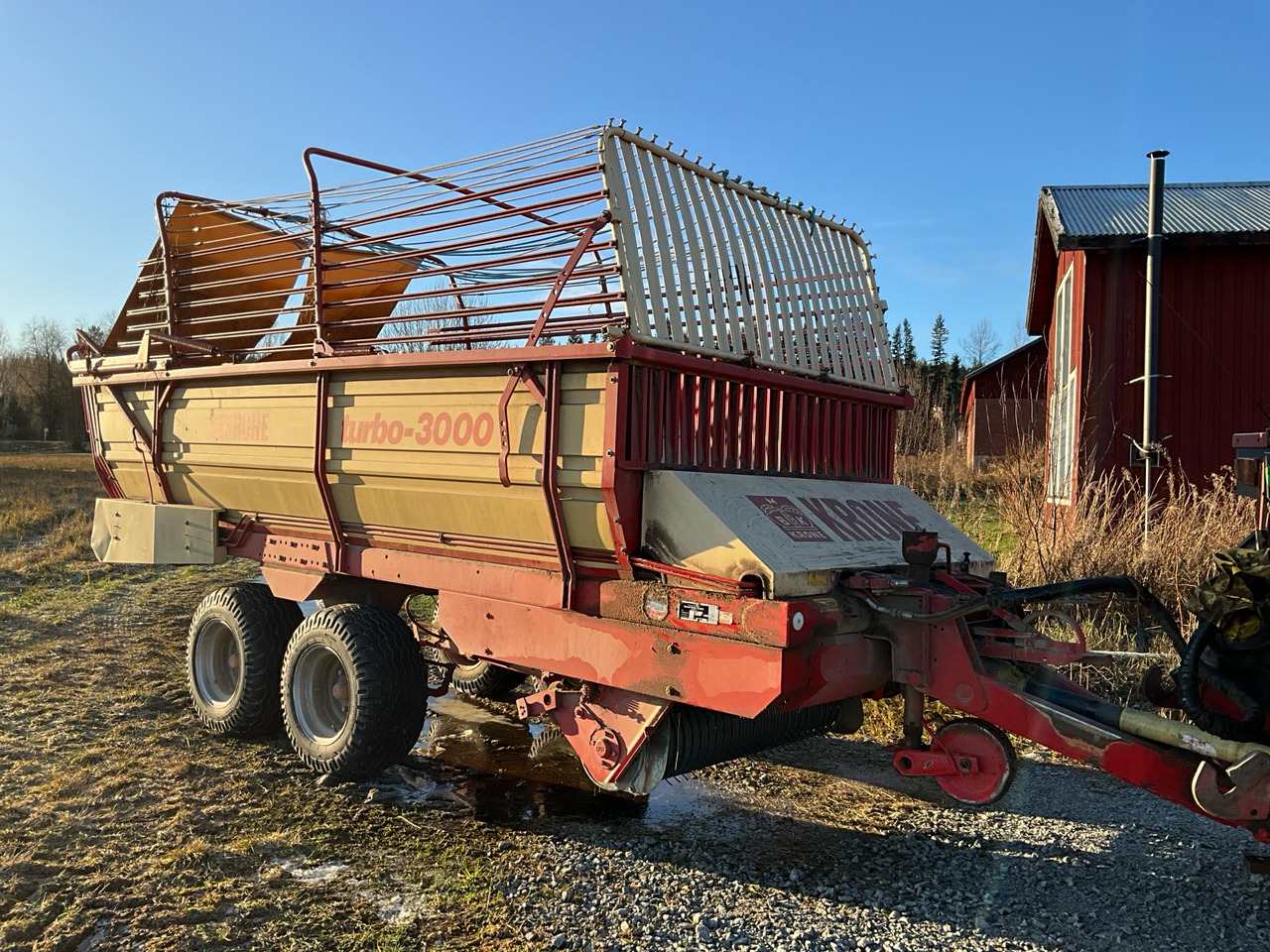 Krone Turbo 3000 - Landbouwaanhanger: afbeelding 1 Krone Turbo 3000 - Landbouwaanhanger: afbeelding 1