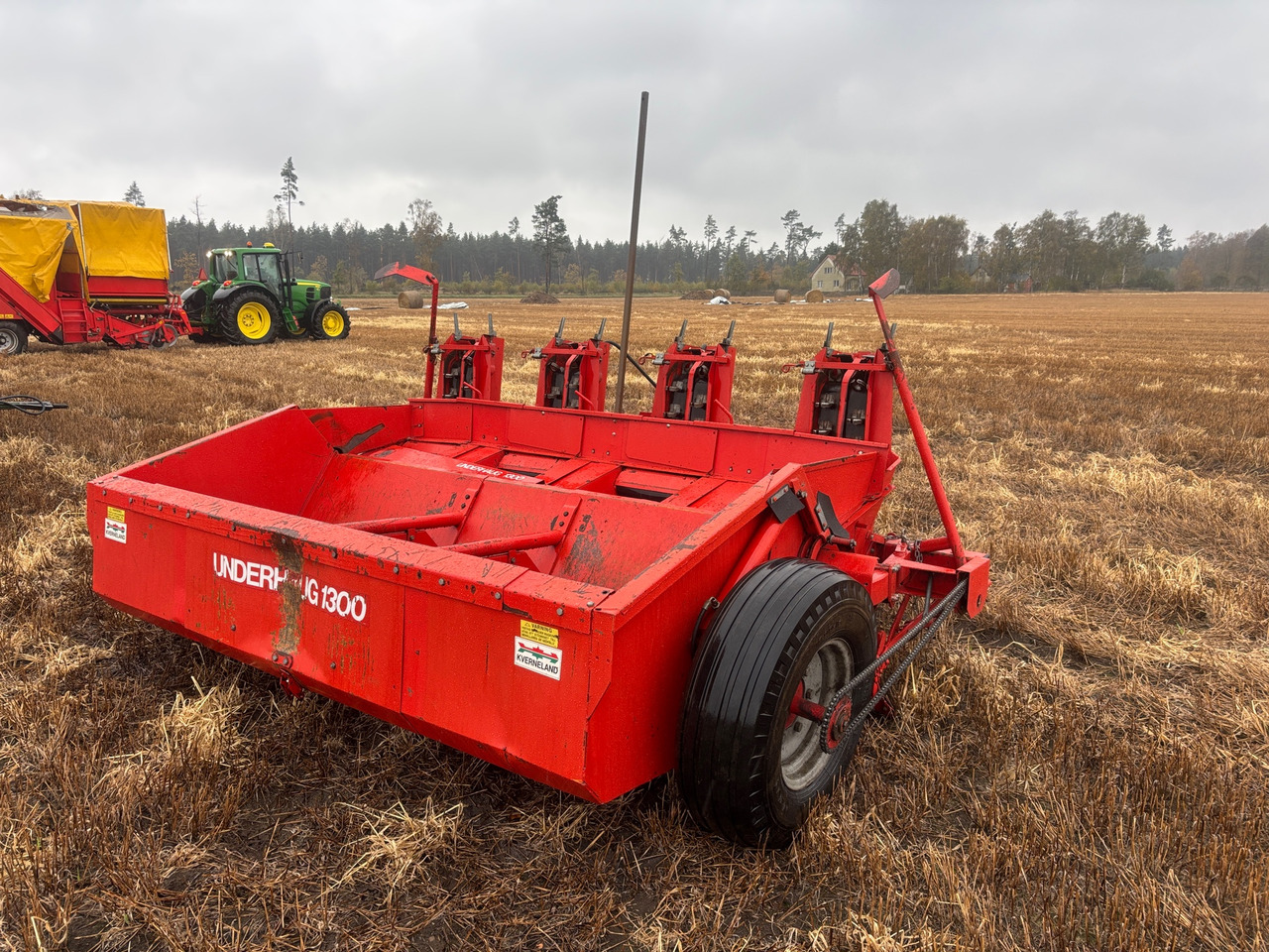 Kverneland Underhaug 1300 - Landbouwmachine: afbeelding 1 Kverneland Underhaug 1300 - Landbouwmachine: afbeelding 1