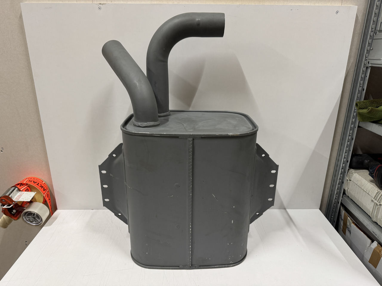 Mercedes Atego - Geluiddemper voor Vrachtwagen: afbeelding 1 Mercedes Atego - Geluiddemper voor Vrachtwagen: afbeelding 1