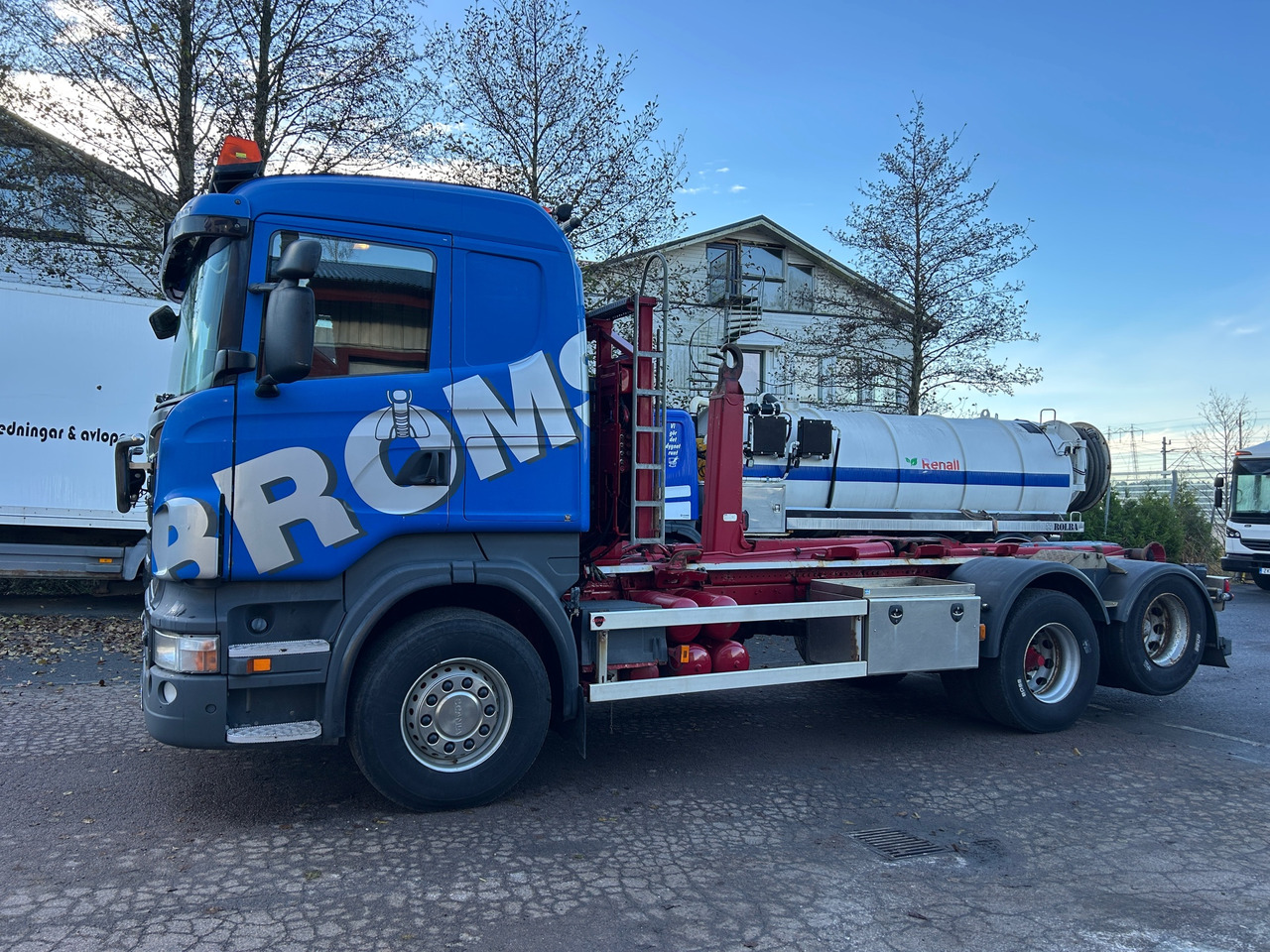 Scania R560 - Haakarmsysteem vrachtwagen: afbeelding 1 Scania R560 - Haakarmsysteem vrachtwagen: afbeelding 1